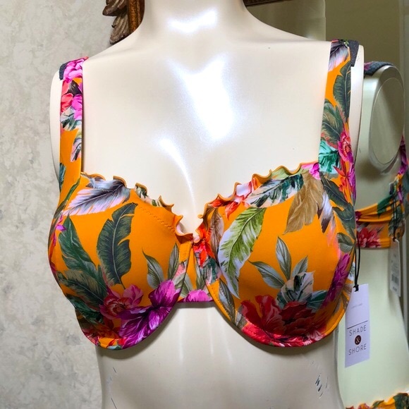 New Shade and Shore 2 piece bikini.  Size 34D top & M(8-10) bottoms. Floral. - Picture 2 of 16